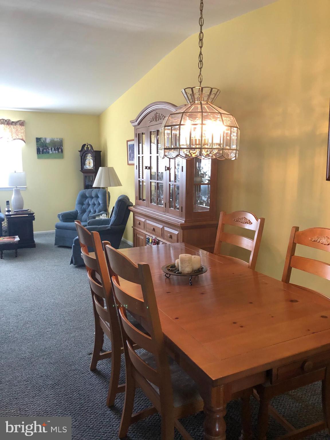 433 Densmore Road Philadelphia, PA 19116 - Photo 9 of 19 Dining Room