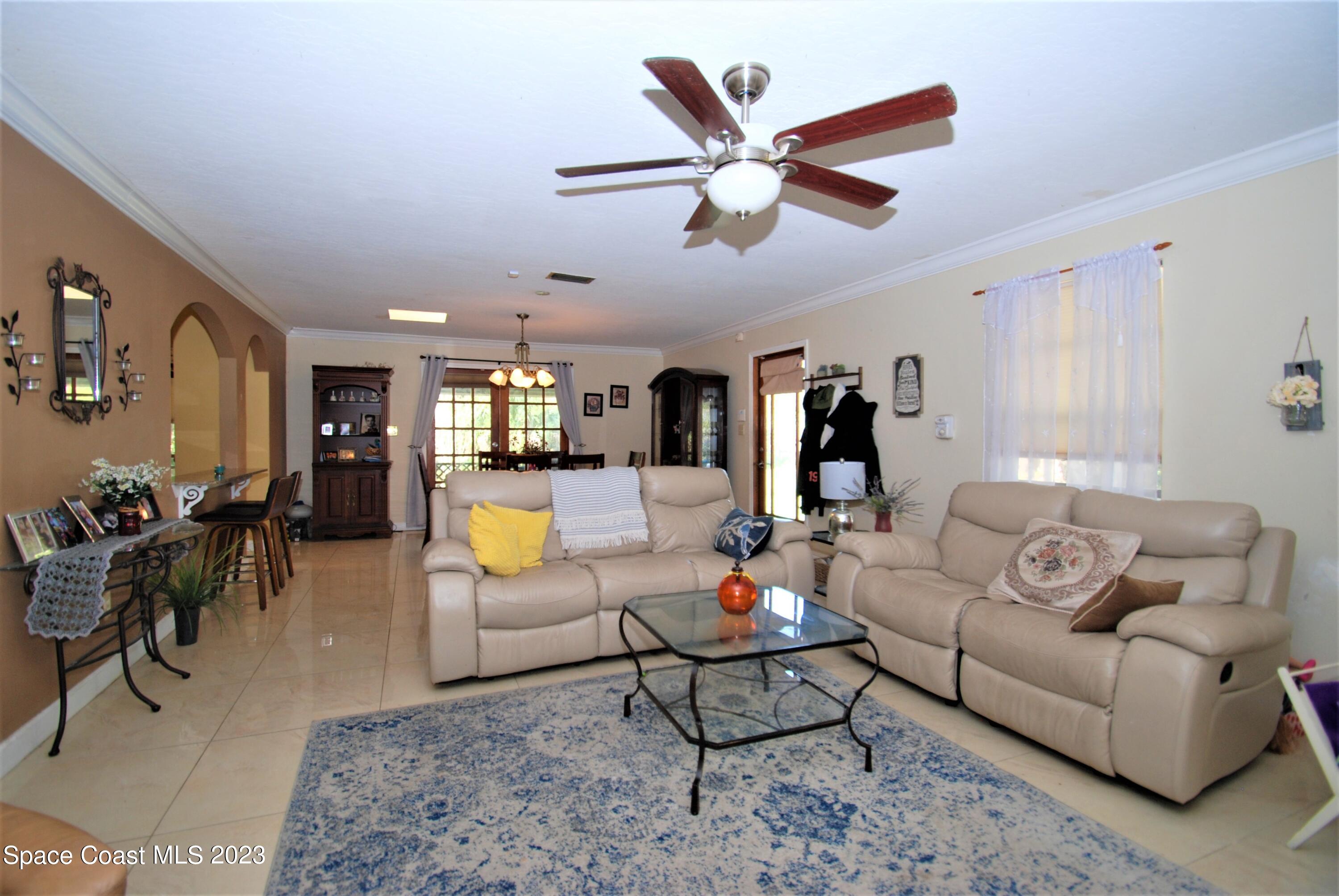 2450 Ski Lane Malabar, FL 32950 - Photo 4 of 23 Living Room