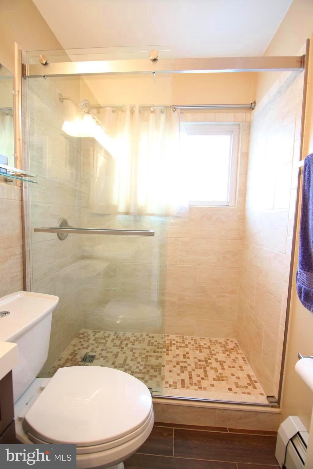 42 Hemlock Road Levittown, PA 19056 - Photo 23 of 33 Gallery Image 23