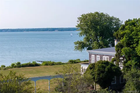 $13,000,000 | 59600 Main Road, Southold, NY 11971