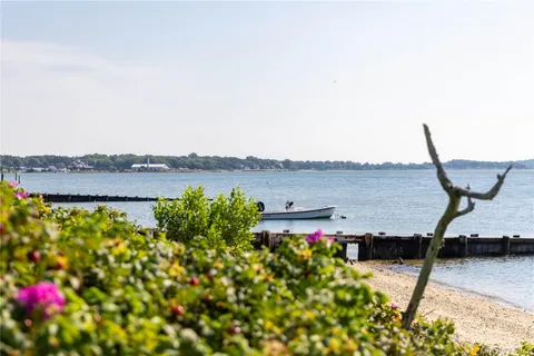 $13,000,000 | 59600 Main Road, Southold, NY 11971