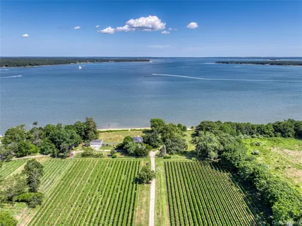 $13,000,000 | 59600 Main Road, Southold, NY 11971