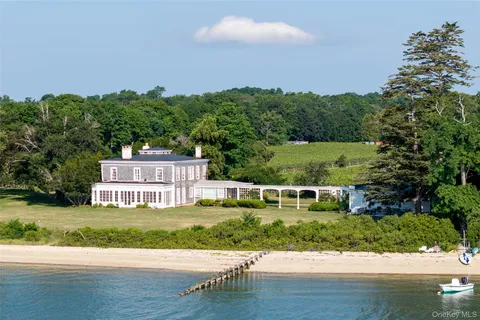 $13,000,000 | 59600 Main Road, Southold, NY 11971