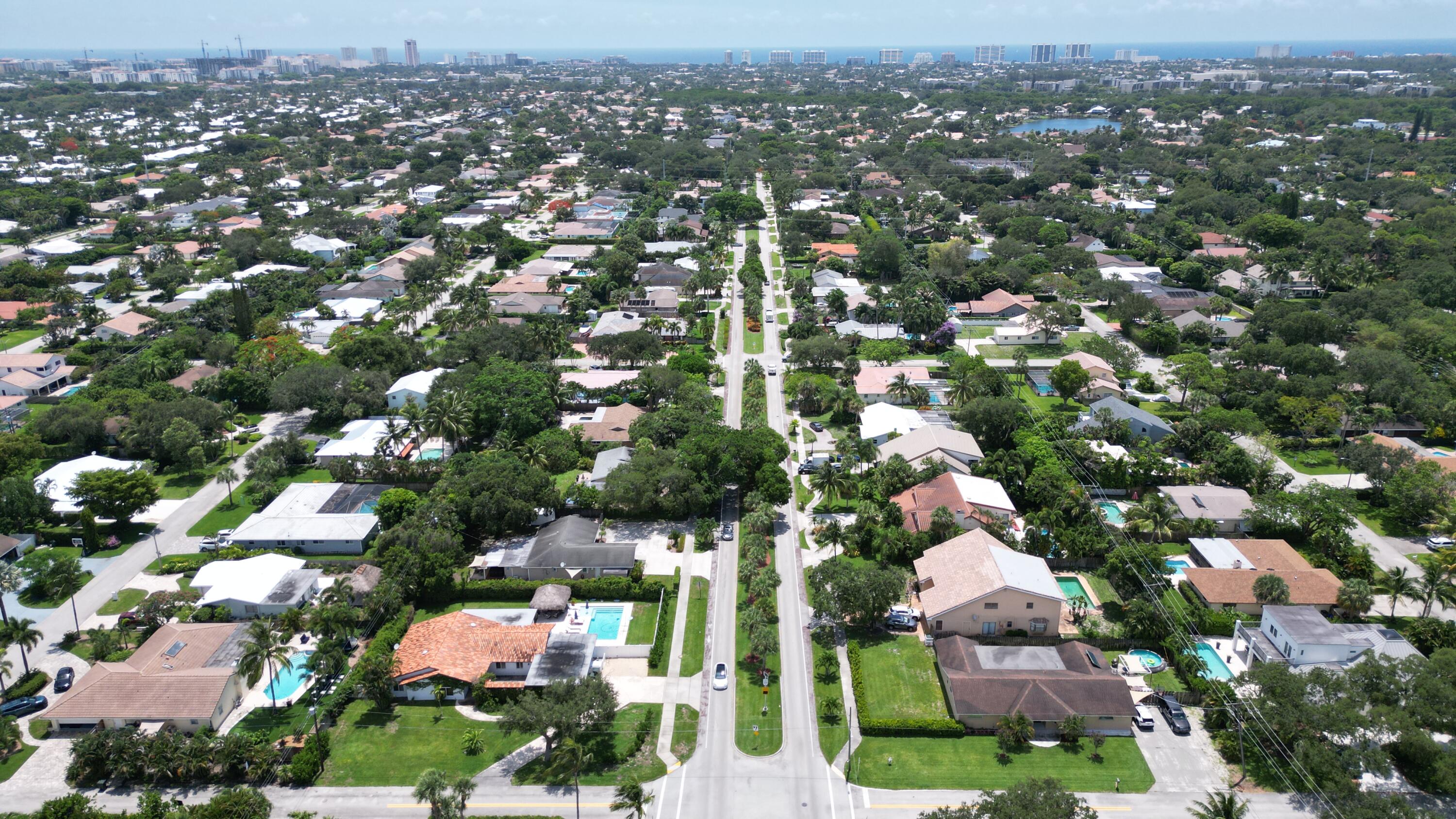 1180 Southwest 18th Street Boca Raton, FL 33486 - Photo 15 of 24 2ED3033A-0A8F-4FE6-BD34-0ECA0B975764