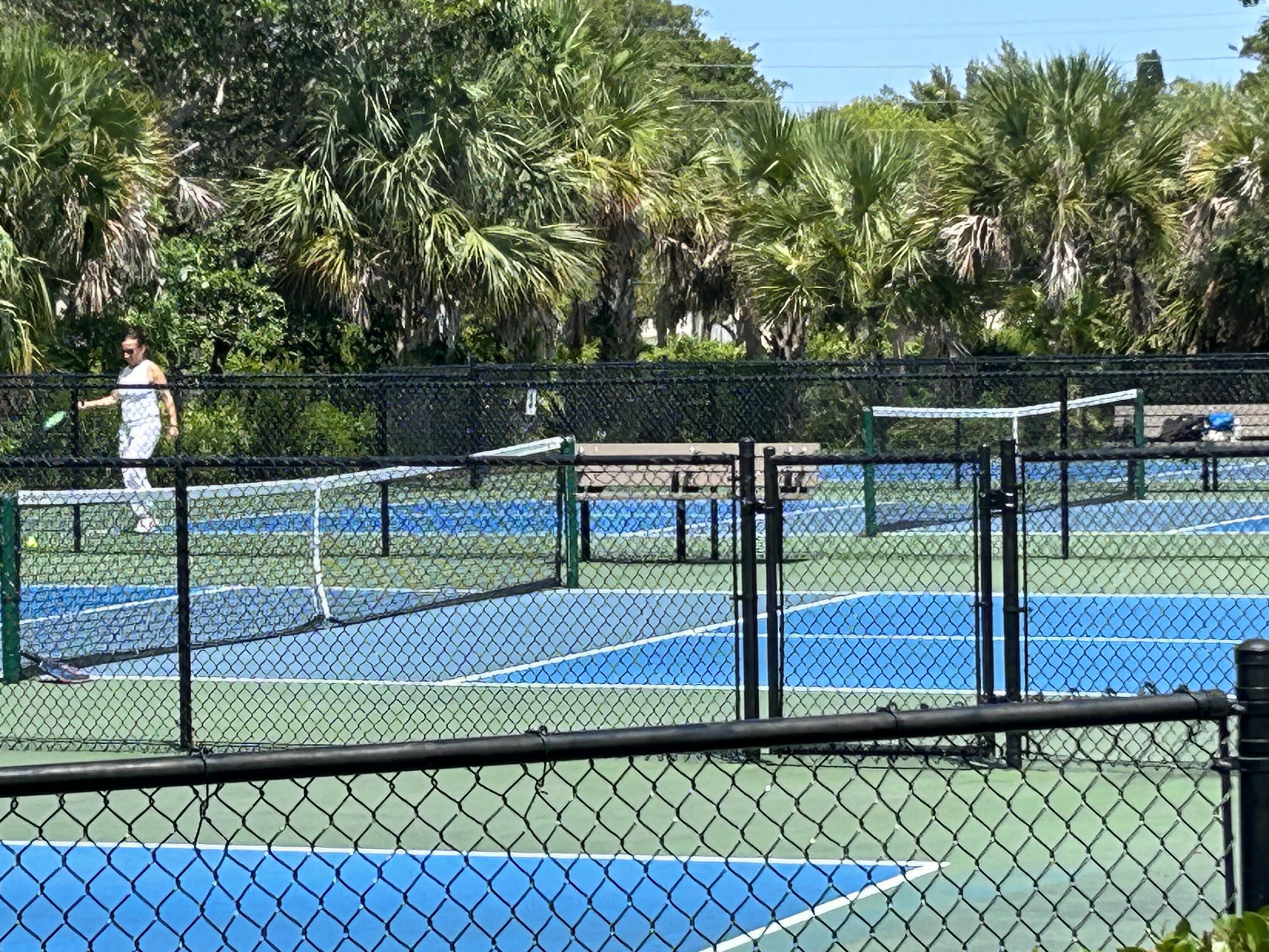 1180 Southwest 18th Street Boca Raton, FL 33486 - Photo 20 of 24 ED5D9E0B-DA8F-46C2-AE88-496B94E8BDA3