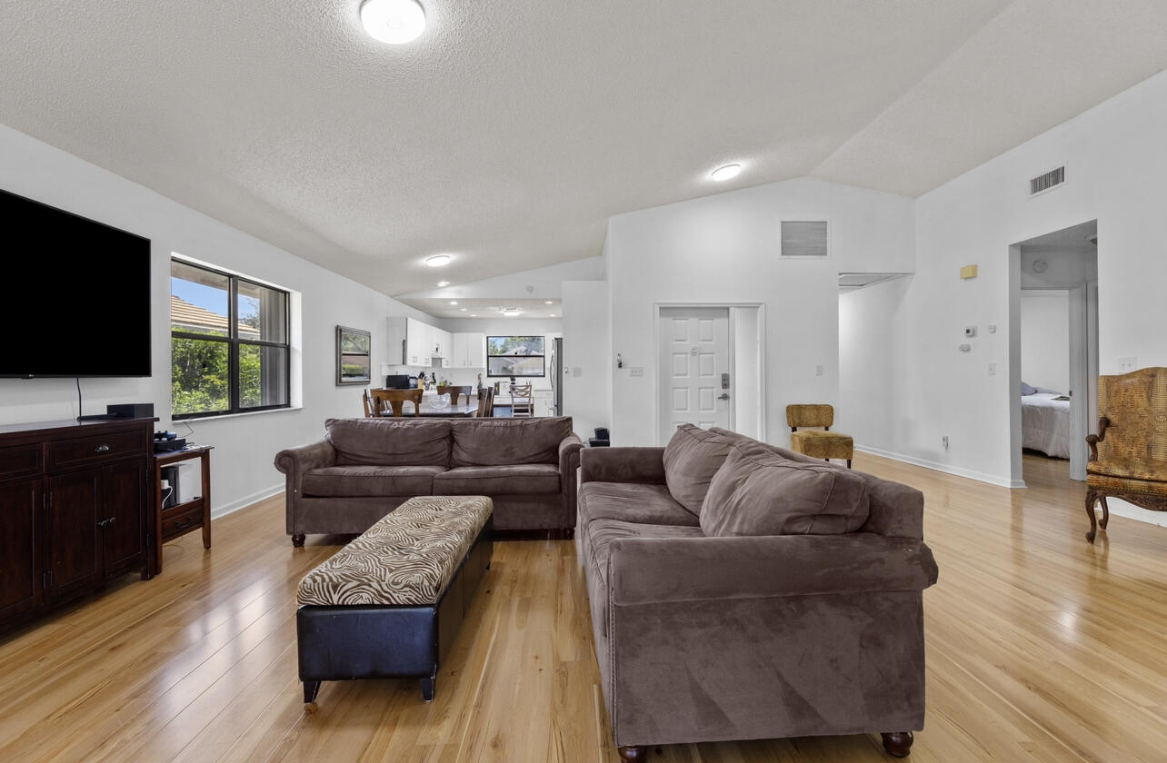 1180 Southwest 18th Street Boca Raton, FL 33486 - Photo 5 of 24 IMG_1411