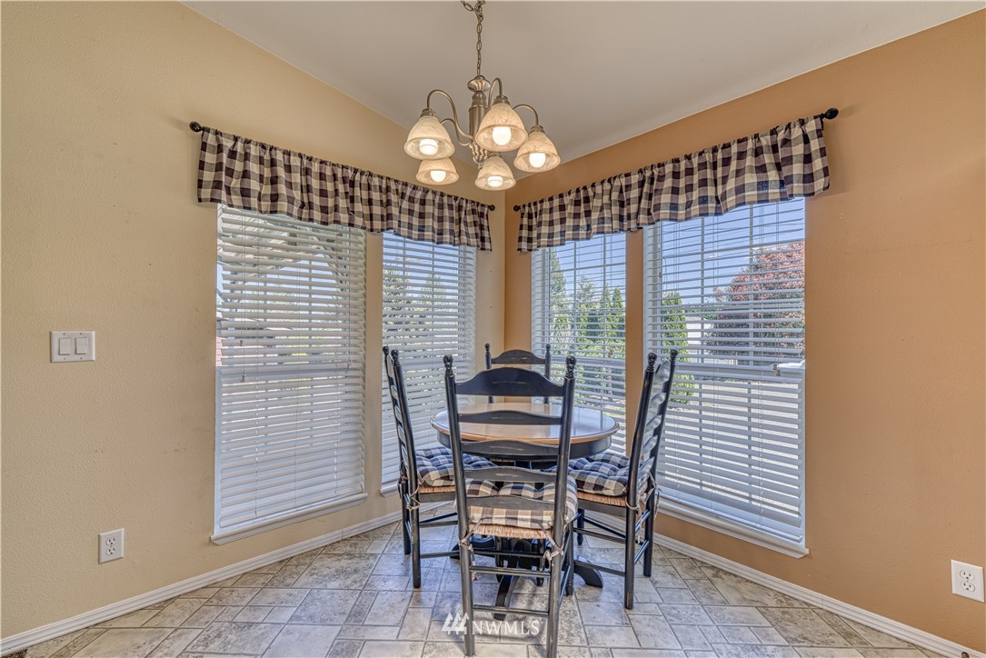 3160 Banner Road Southeast Port Orchard, WA 98366 - Photo 14 of 32 Gallery Image 14