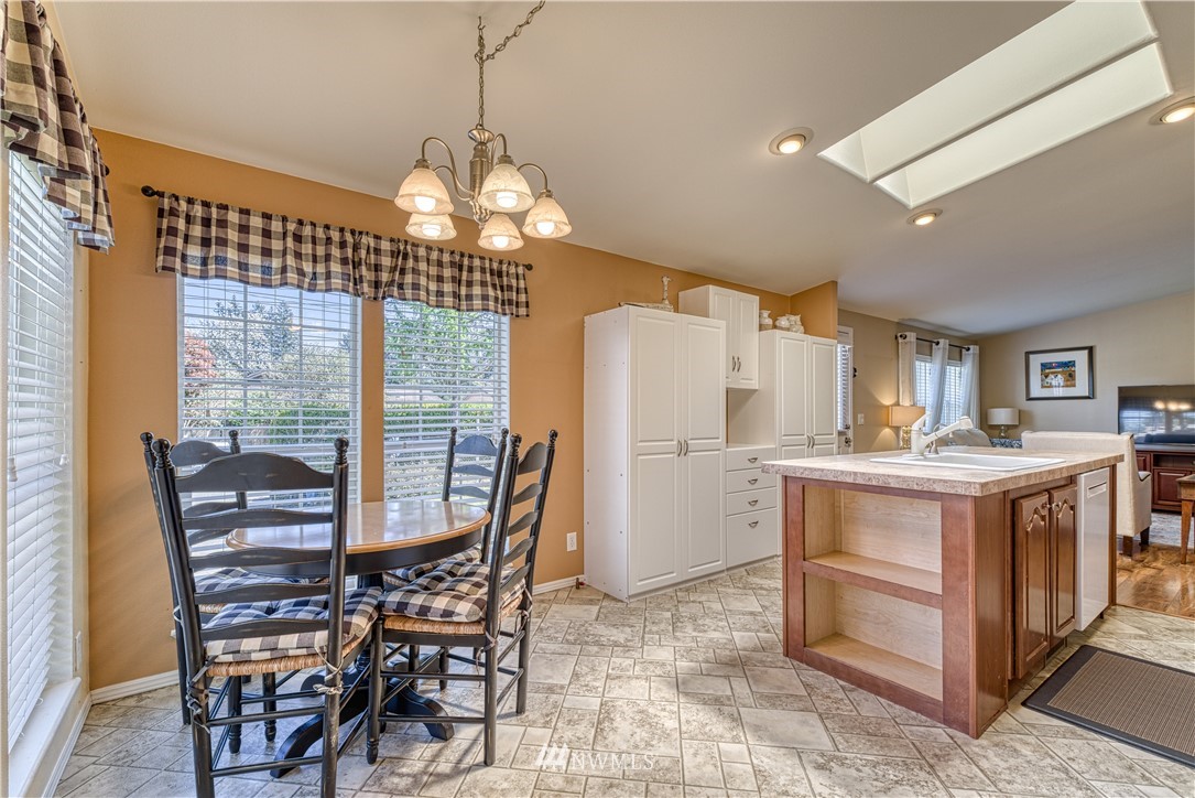 3160 Banner Road Southeast Port Orchard, WA 98366 - Photo 15 of 32 Gallery Image 15