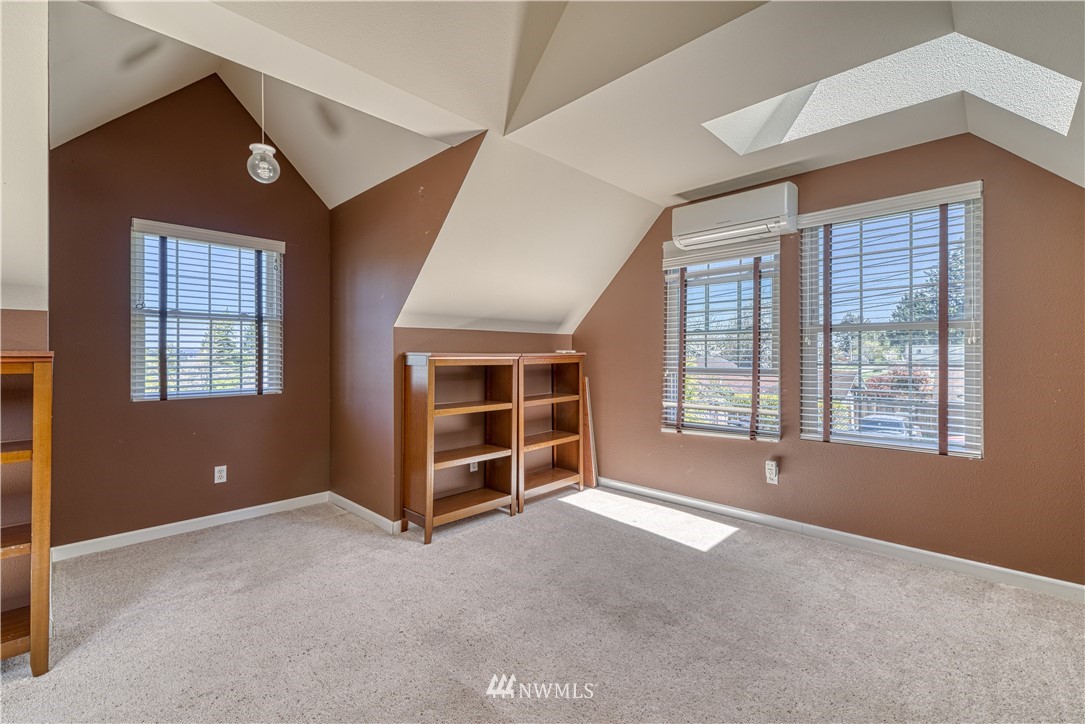 3160 Banner Road Southeast Port Orchard, WA 98366 - Photo 29 of 32 Gallery Image 29
