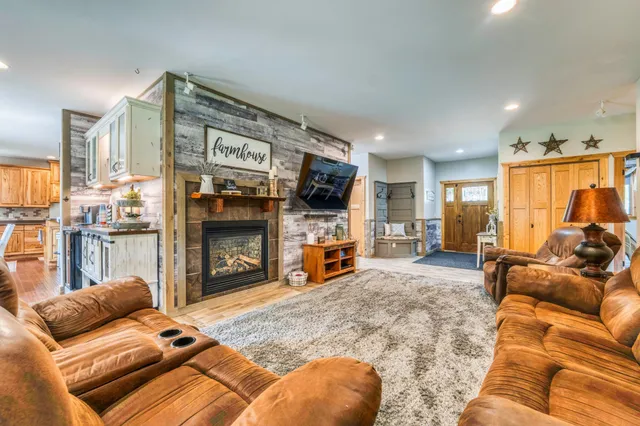 $580,900 | 11106 Atylade Court Northeast, Bemidji, MN 56601