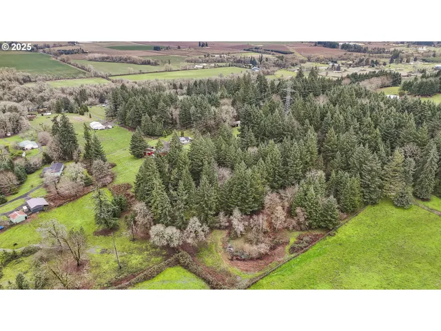$1,149,999 | 13300 Northeast Whitlow Lane, Newberg, OR 97132
