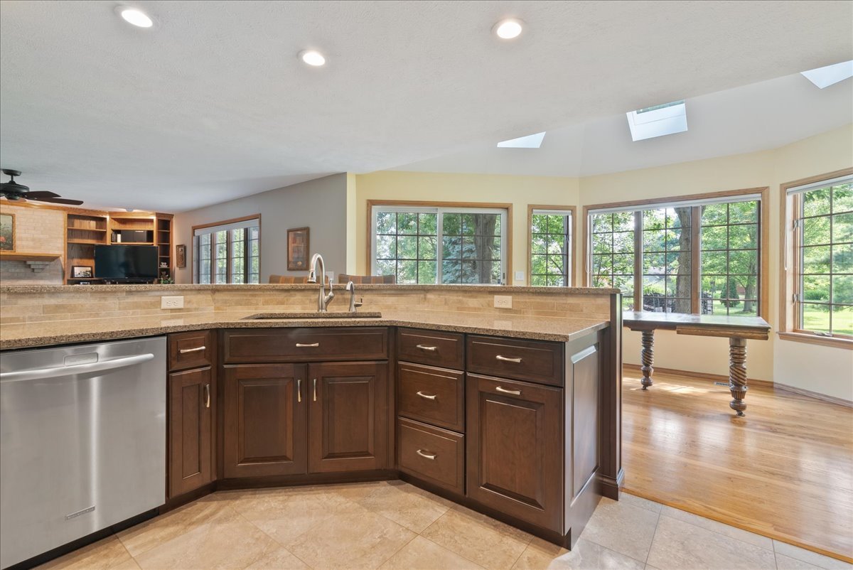 6 Candle Ridge Road Towanda, IL 61776 - Photo 17 of 55 Gallery Image 17