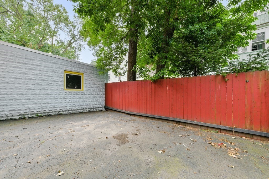 86 Whitfield Street Boston, MA 02124 - Photo 25 of 27