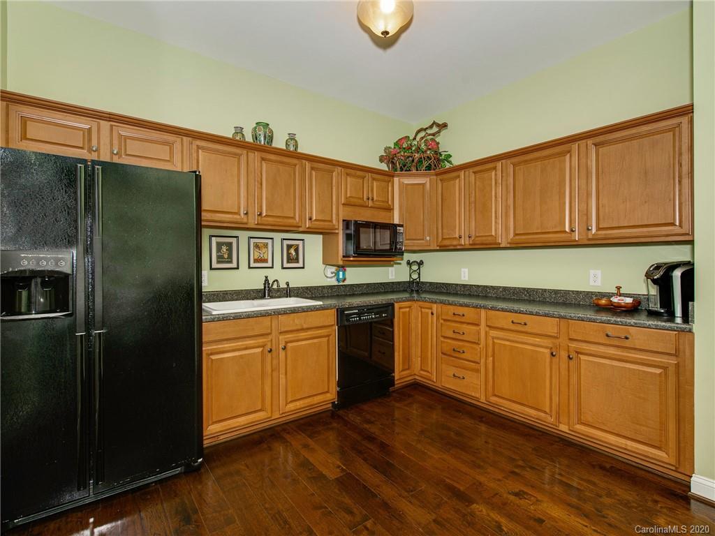 100 Sardis Pointe Road Matthews, NC 28105 - Photo 27 of 38 Gallery Image 27