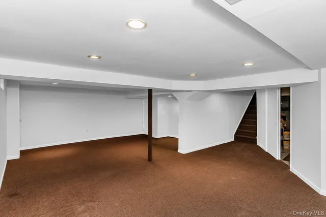 $1,599,000 | 83 The Dell, Searingtown, NY 11507