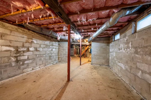 $425,000 | 520 Goboro Road, Chichester, NH 03258