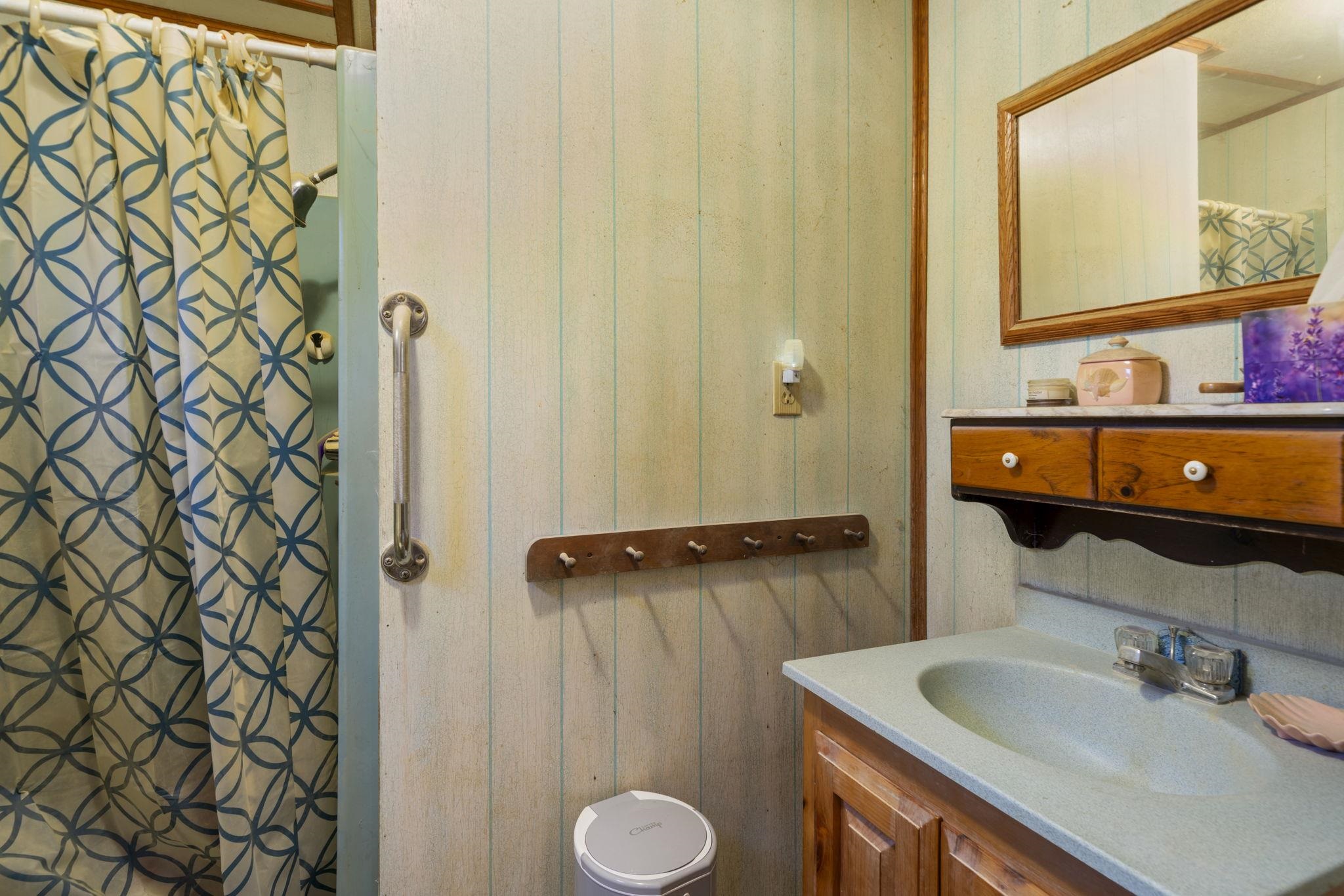 520 Goboro Road Chichester, NH 03258 - Photo 9 of 47