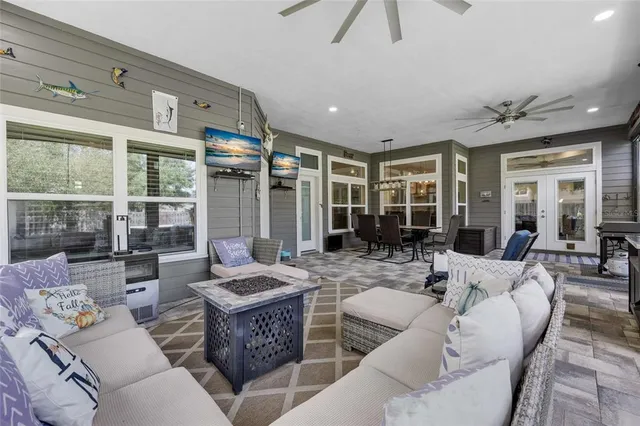 $835,000 | 13672 Northwest 26th Avenue, Gainesville, FL 32606