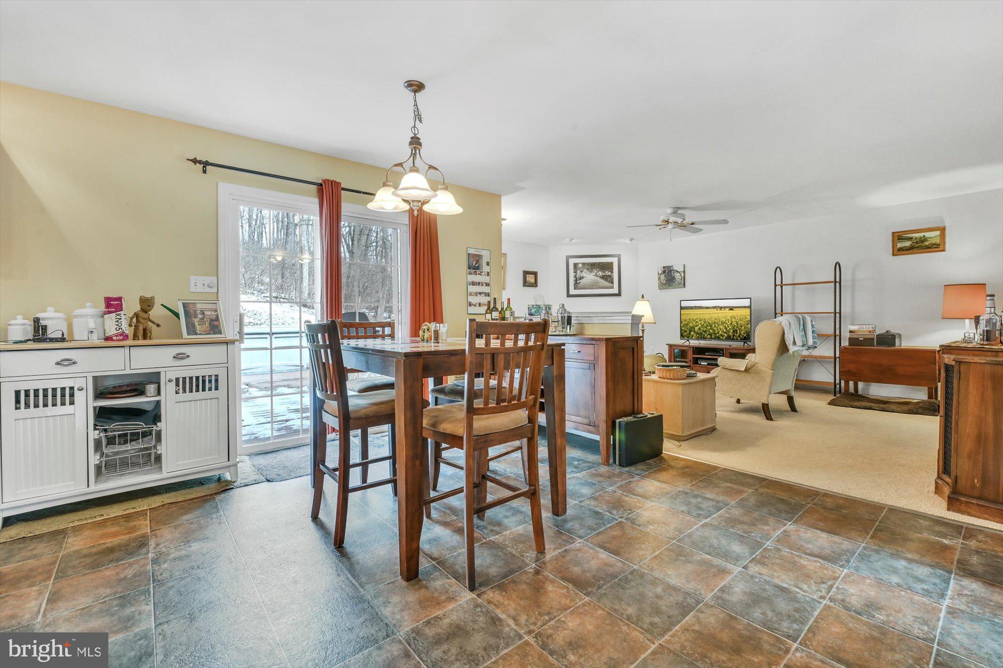 41 Madison Drive Reading, PA 19606 - Photo 15 of 38