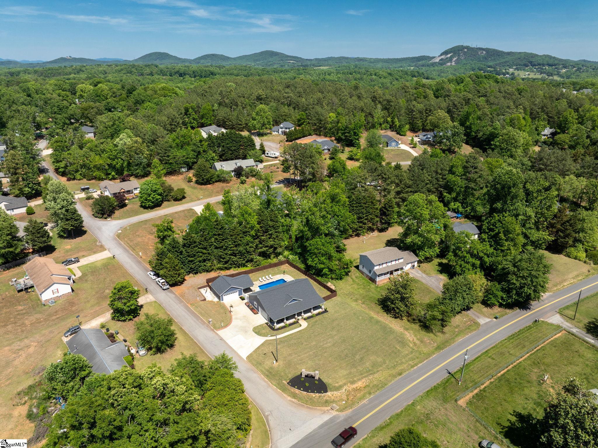 102 Ginko Ridge Pickens, SC 29671 - Photo 31 of 32
