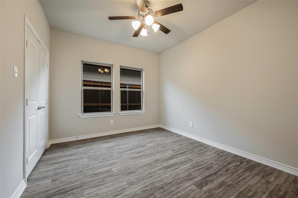 346 Preston Road Mabank, TX 75147 - Photo 3 of 21