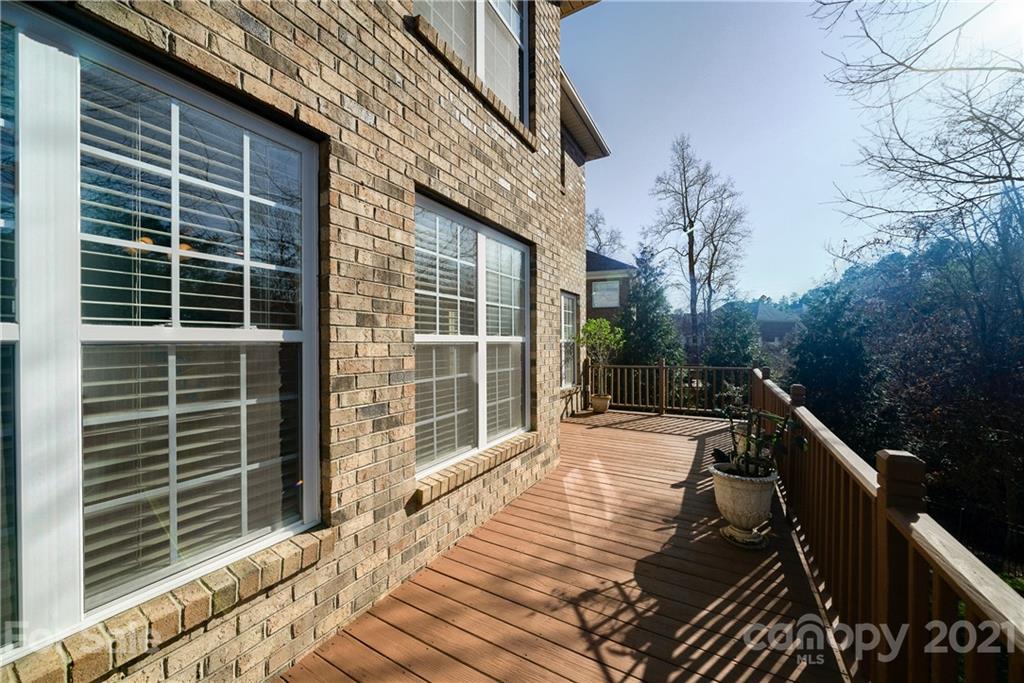 268 Hemmingway Lane Fort Mill, SC 29708 - Photo 39 of 43 a view of balcony with deck