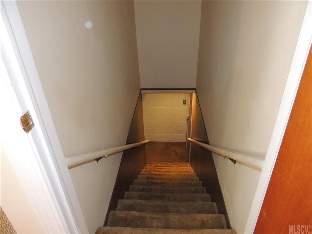 1003 7th Avenue Southwest Conover, NC 28613 - Photo 10 of 25 Gallery Image 10