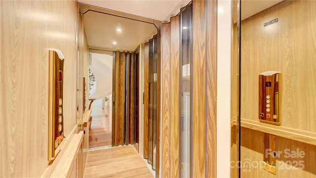 $2,170,000 | 2310 La Maison Drive, Charlotte, NC 28226