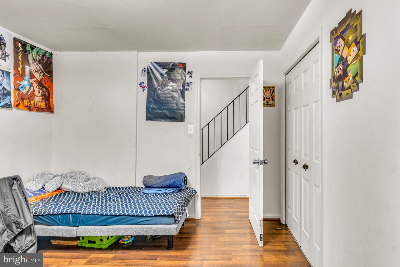 7437 Jayhawk Street Annandale, VA 22003 - Photo 19 of 29