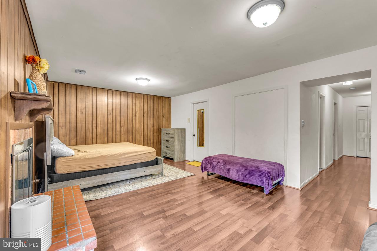 7437 Jayhawk Street Annandale, VA 22003 - Photo 21 of 29