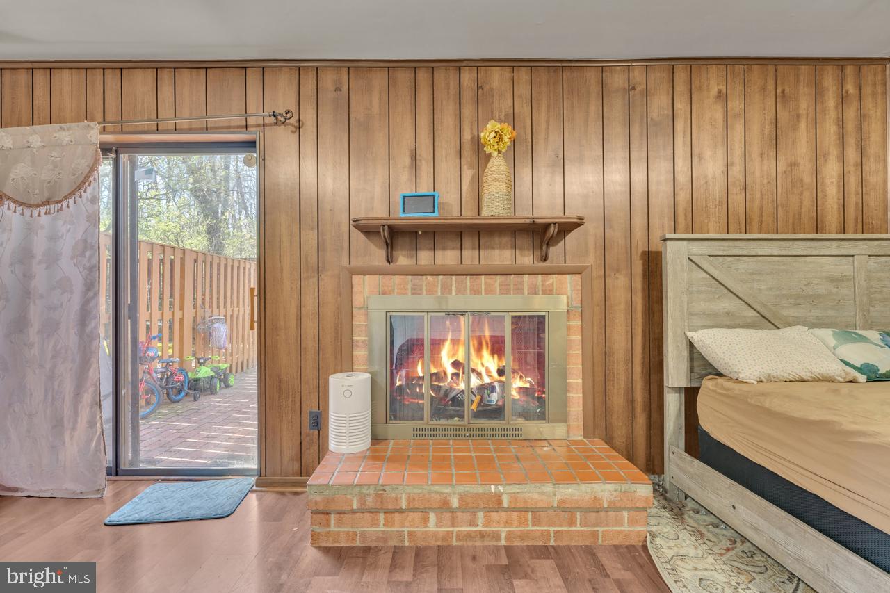 7437 Jayhawk Street Annandale, VA 22003 - Photo 22 of 29