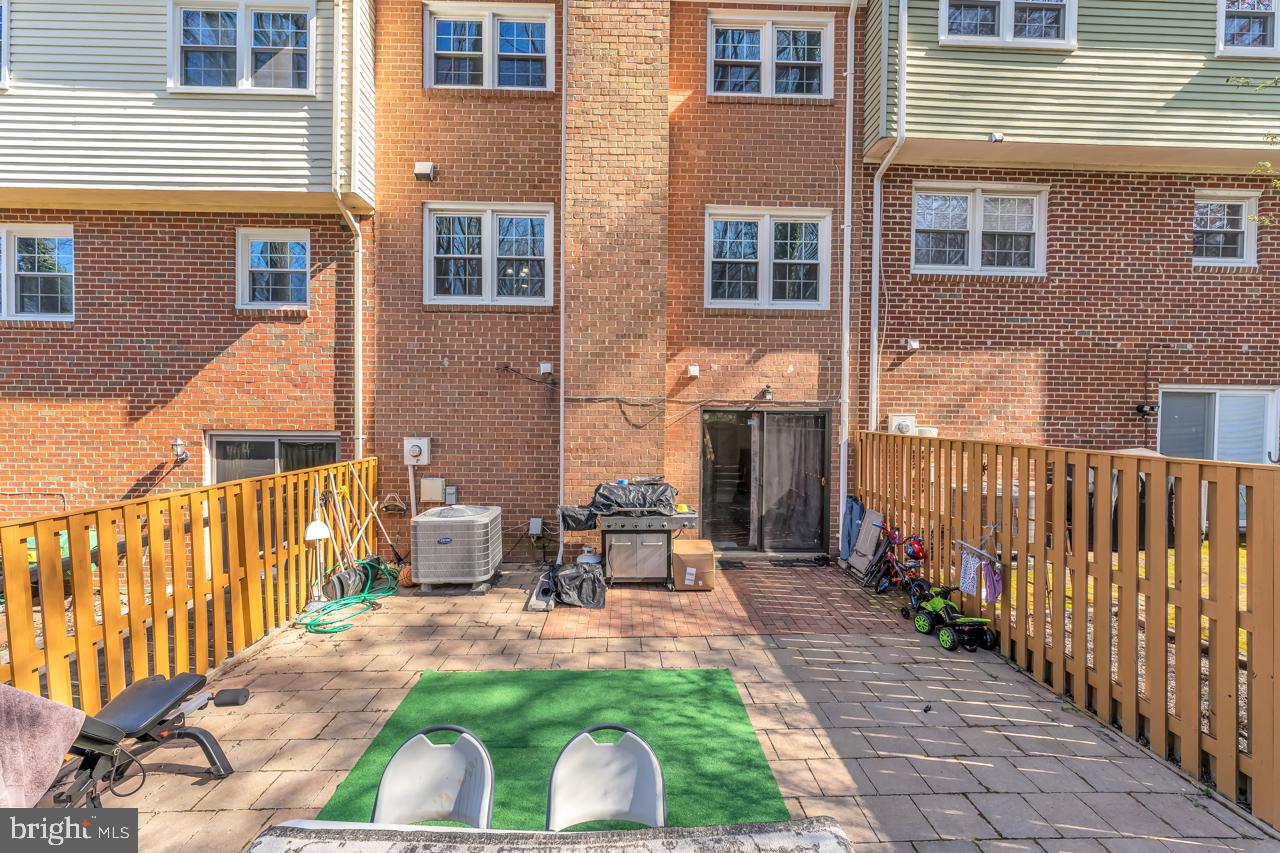 7437 Jayhawk Street Annandale, VA 22003 - Photo 28 of 29