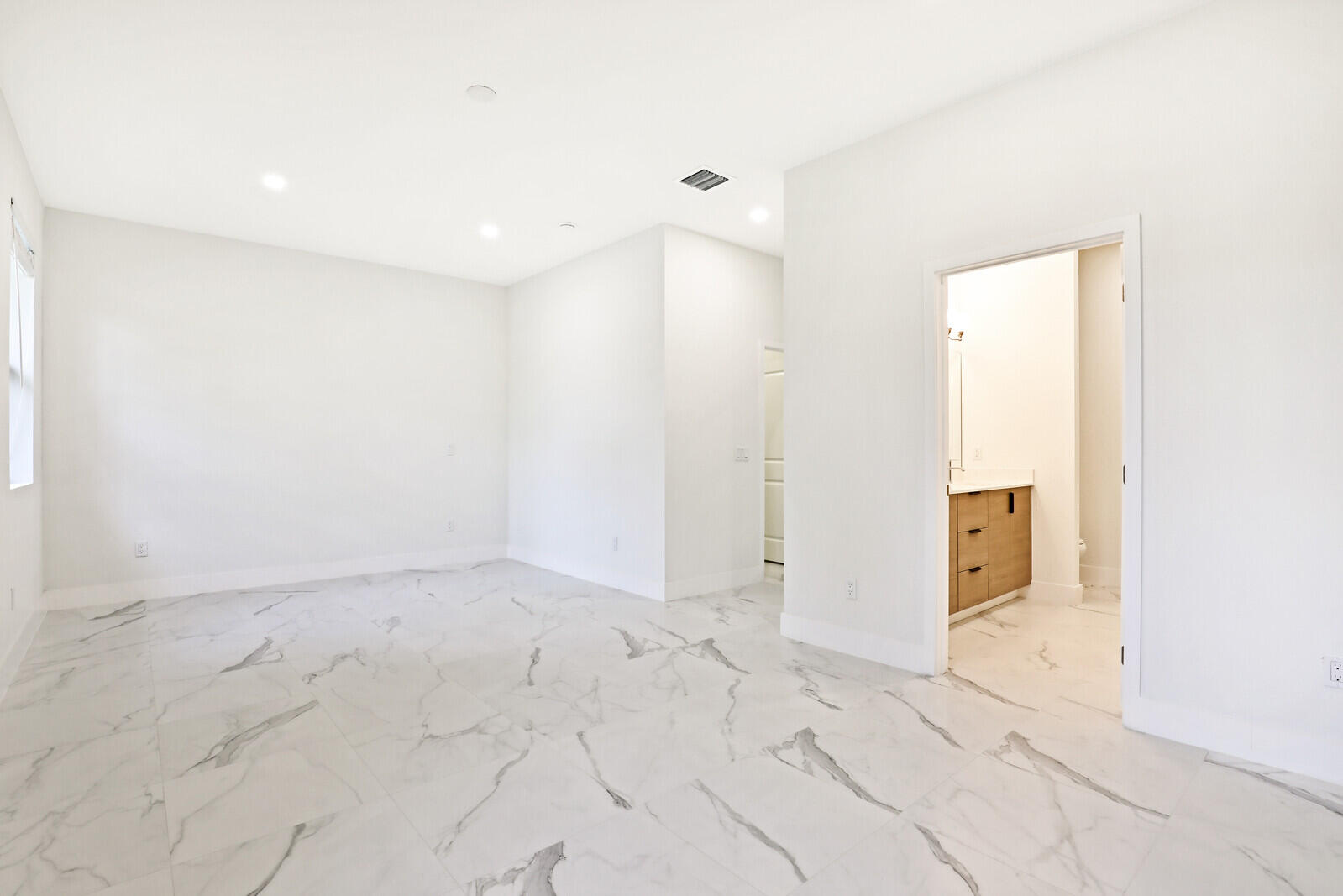 4330 Gun Club Road West Palm Beach, FL 33406 - Photo 13 of 34 28_Image_28_mls