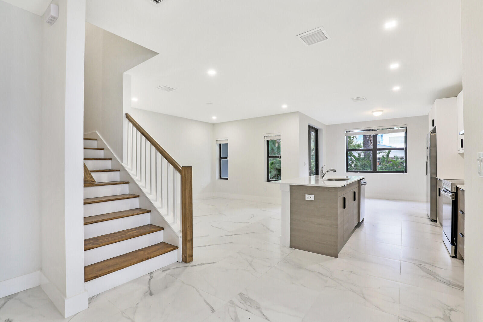 4330 Gun Club Road West Palm Beach, FL 33406 - Photo 6 of 34 06_Image_6_mls