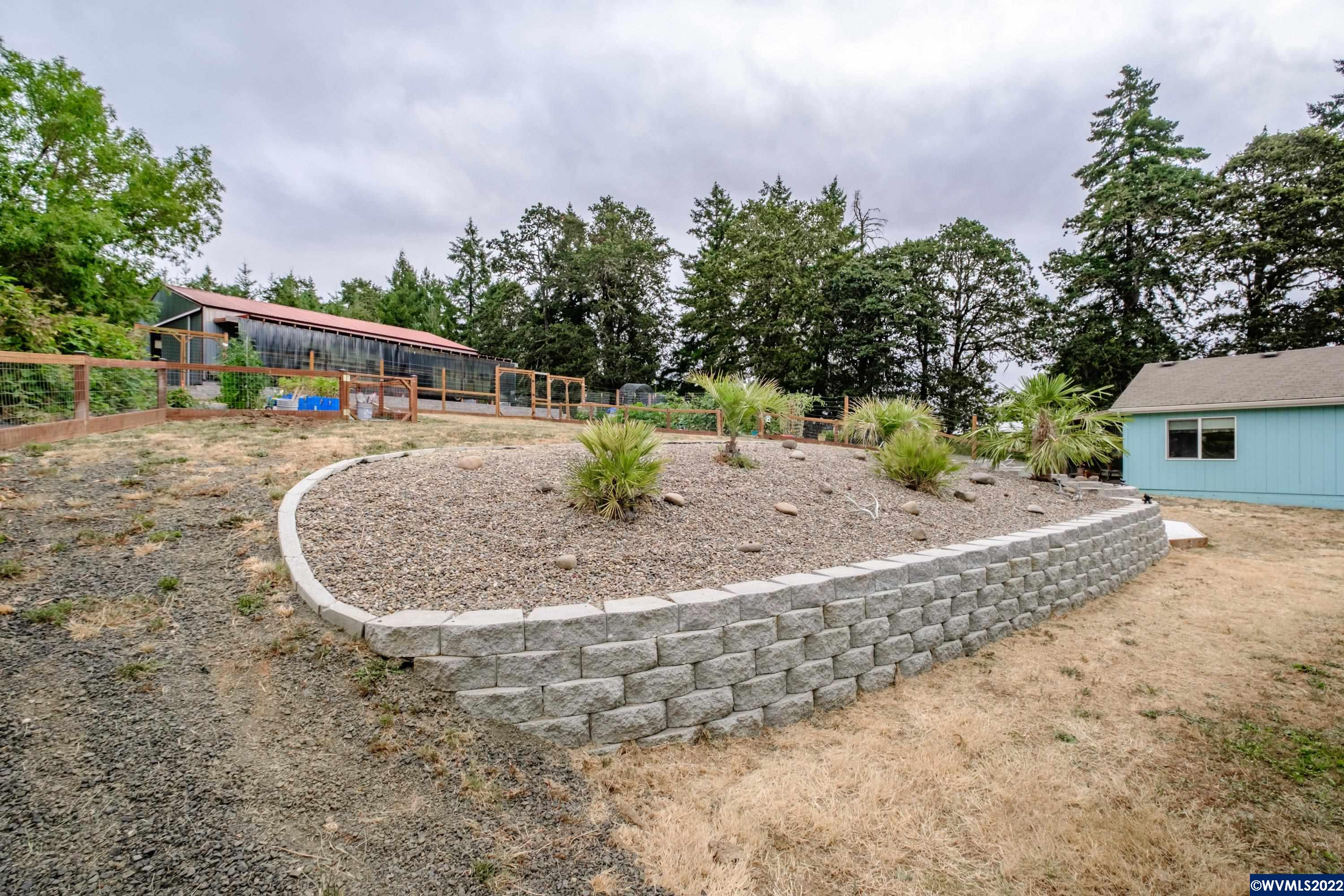 865 Perrydale Road Dallas, OR 97338 - Photo 32 of 41