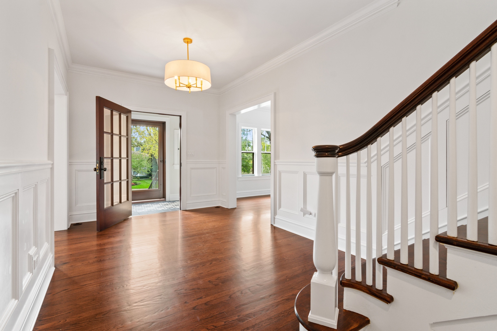 1045 Pine Street Winnetka, IL 60093 - Photo 5 of 38 a view of an entryway with wooden floor