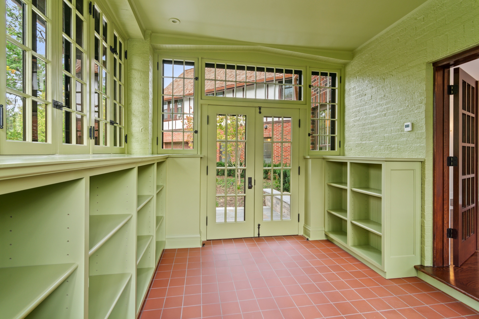 1045 Pine Street Winnetka, IL 60093 - Photo 8 of 38 a view of front door