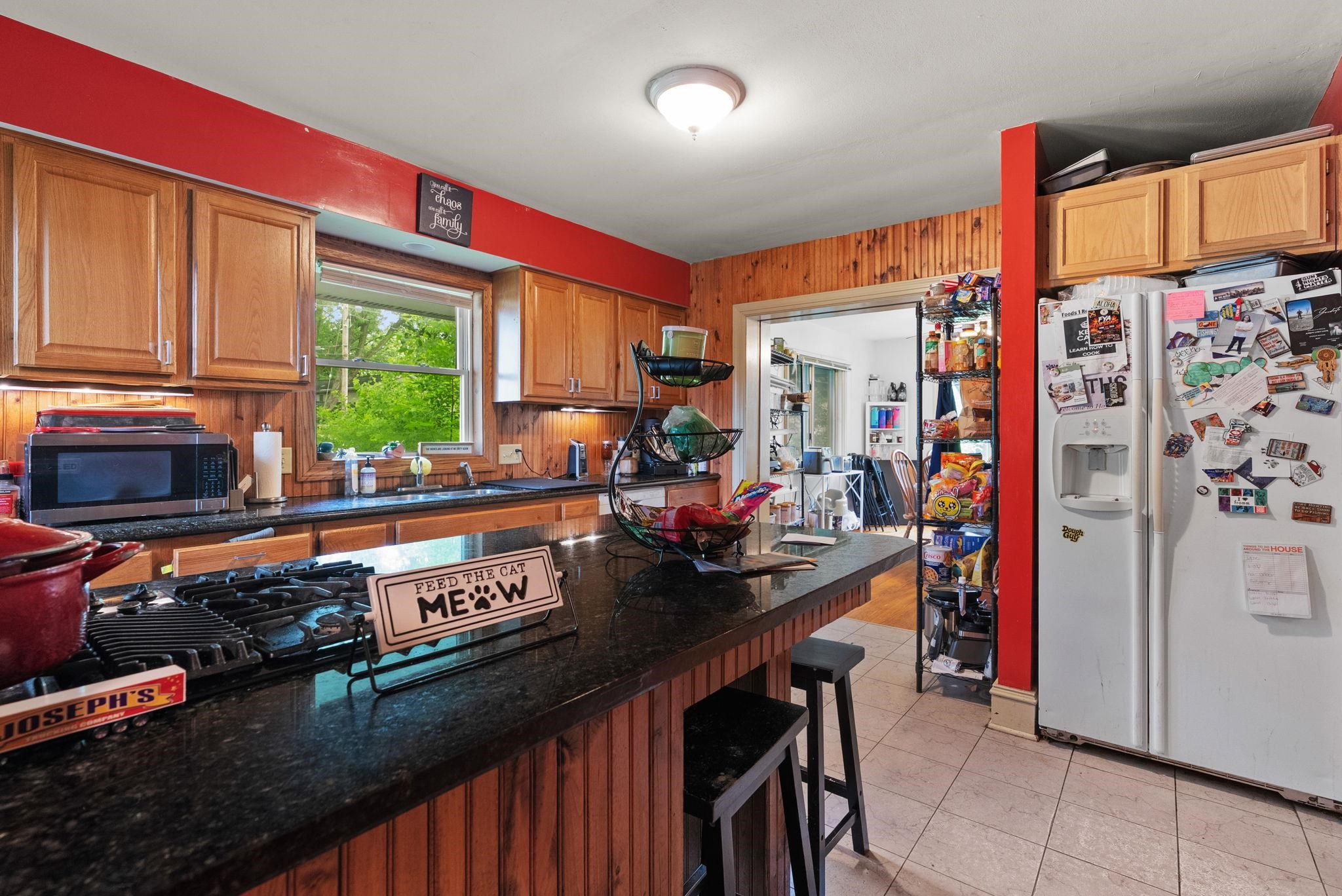 633 Pony Lane Sun Prairie, WI 53590 - Photo 10 of 26