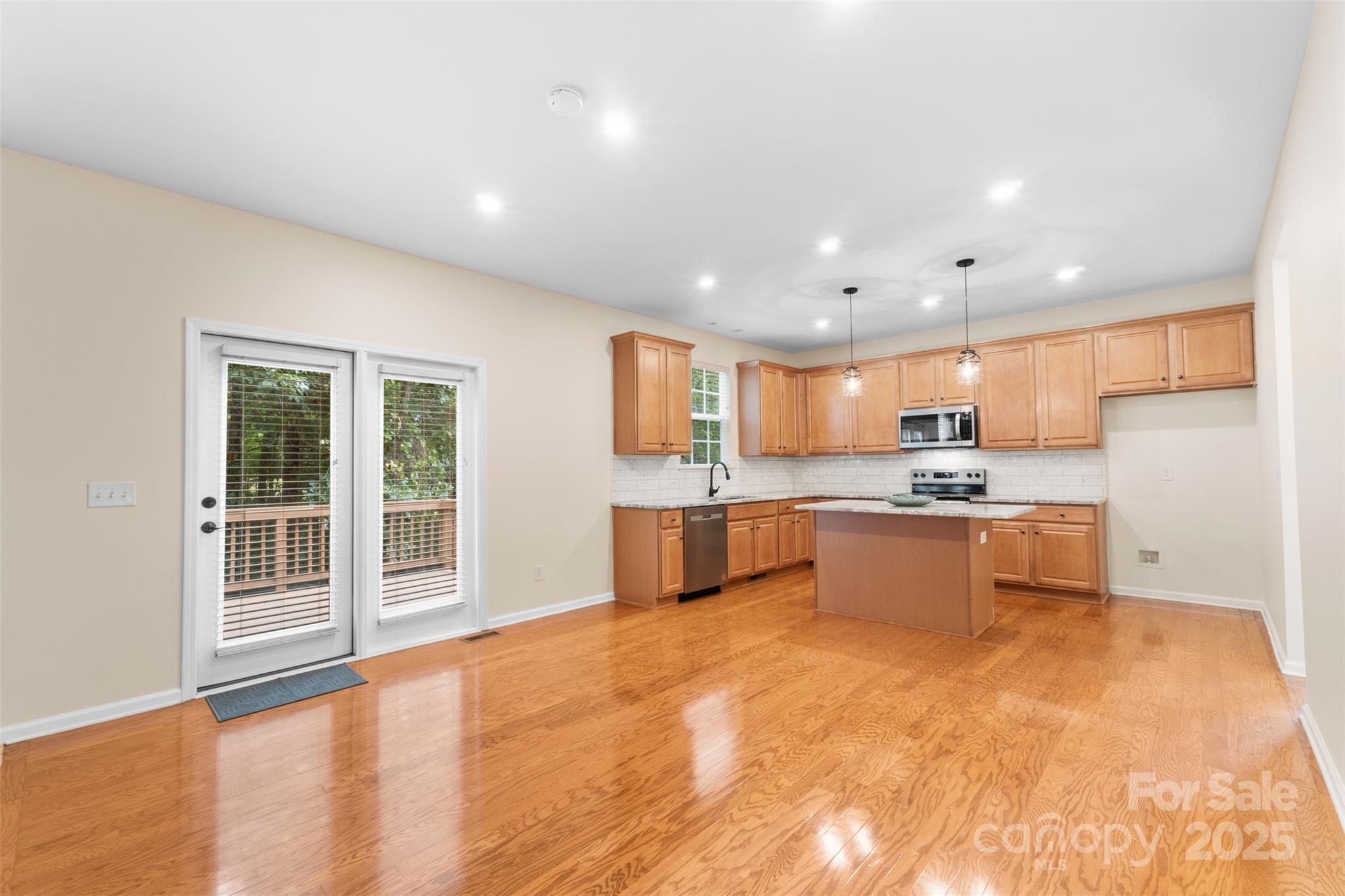 1043 Boxelder Lane Charlotte, NC 28262 - Photo 5 of 24