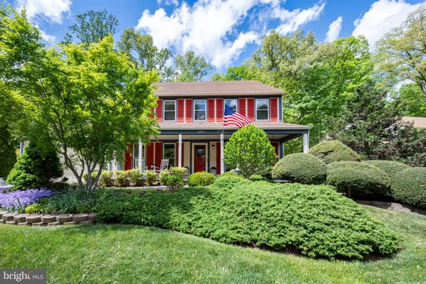 $1,085,000 | 6830 Bluecurl Circle, Springfield, VA 22152
