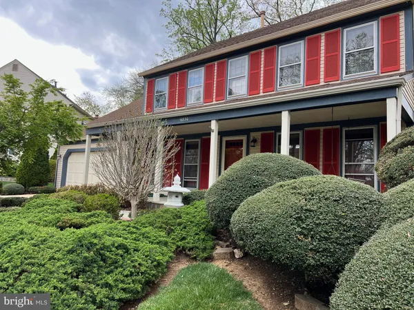$1,085,000 | 6830 Bluecurl Circle, Springfield, VA 22152