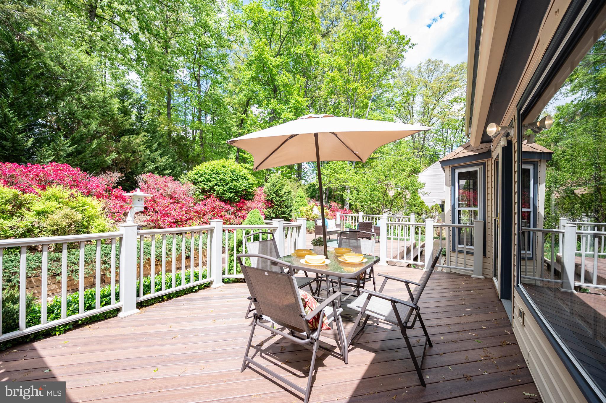 6830 Bluecurl Circle Springfield, VA 22152 - Photo 26 of 73 Generous 450 sq. ft. walk-out deck