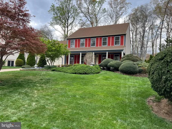 $1,085,000 | 6830 Bluecurl Circle, Springfield, VA 22152