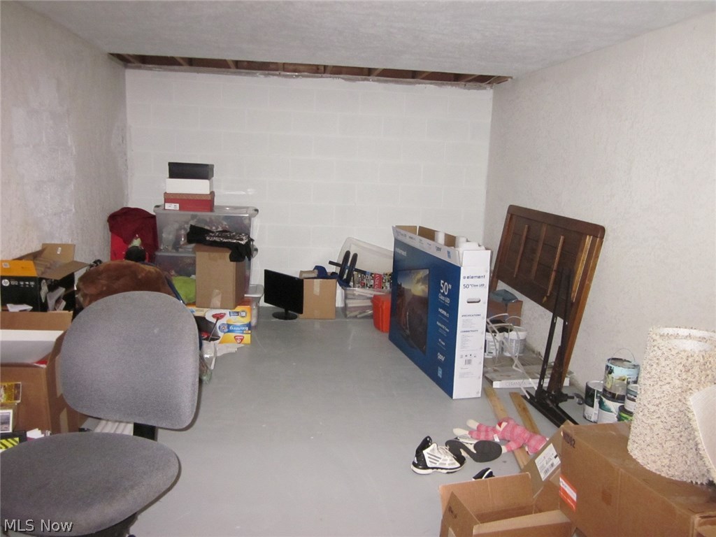 13587 Whitney Road Strongsville, OH 44136 - Photo 16 of 21 Apt B Basement