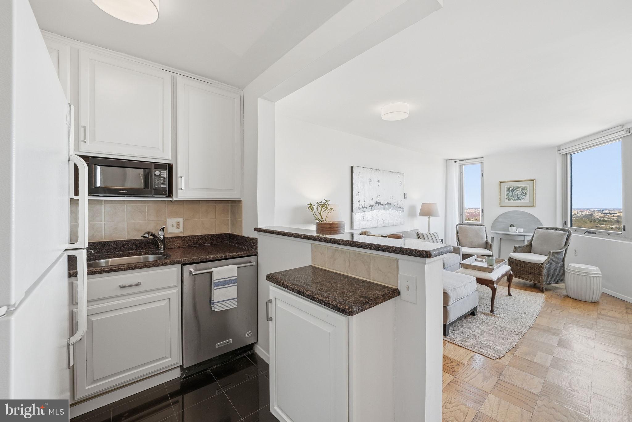 2800 Wisconsin Avenue Northwest, Unit 1001 Washington, DC 20007 - Photo 13 of 25