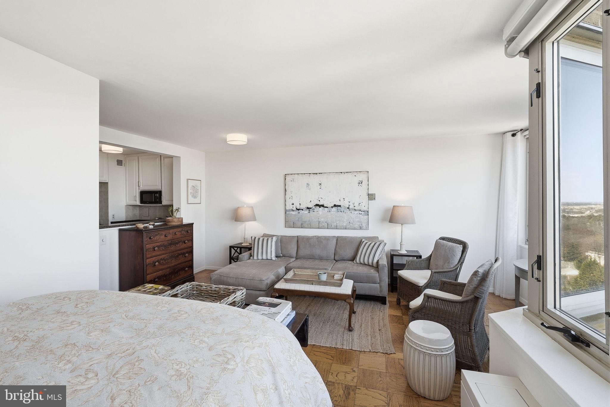 2800 Wisconsin Avenue Northwest, Unit 1001 Washington, DC 20007 - Photo 2 of 25 Nicely configured living room, and BR areas