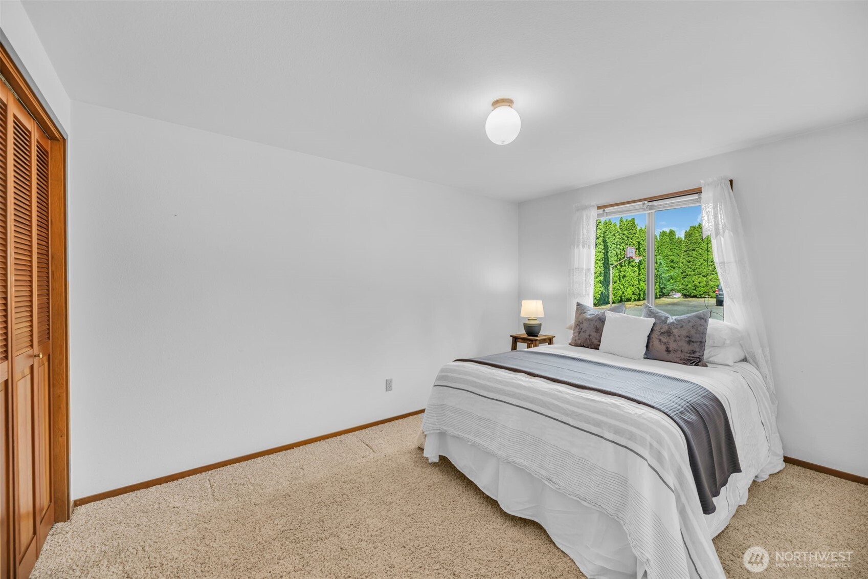 623 Southwest 122nd Street Seattle, WA 98146 - Photo 18 of 31 Gallery Image 18
