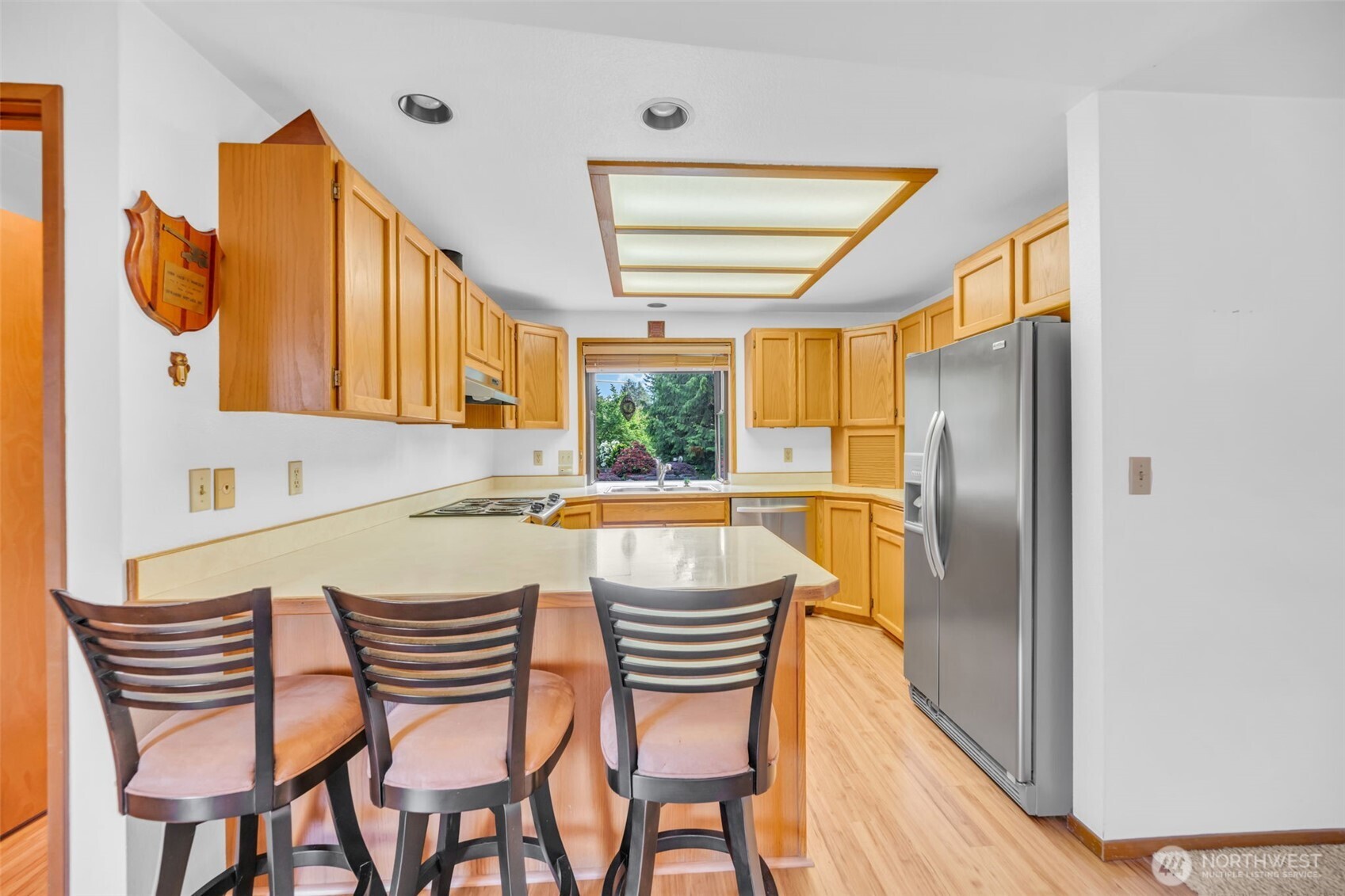 623 Southwest 122nd Street Seattle, WA 98146 - Photo 10 of 31 Gallery Image 10