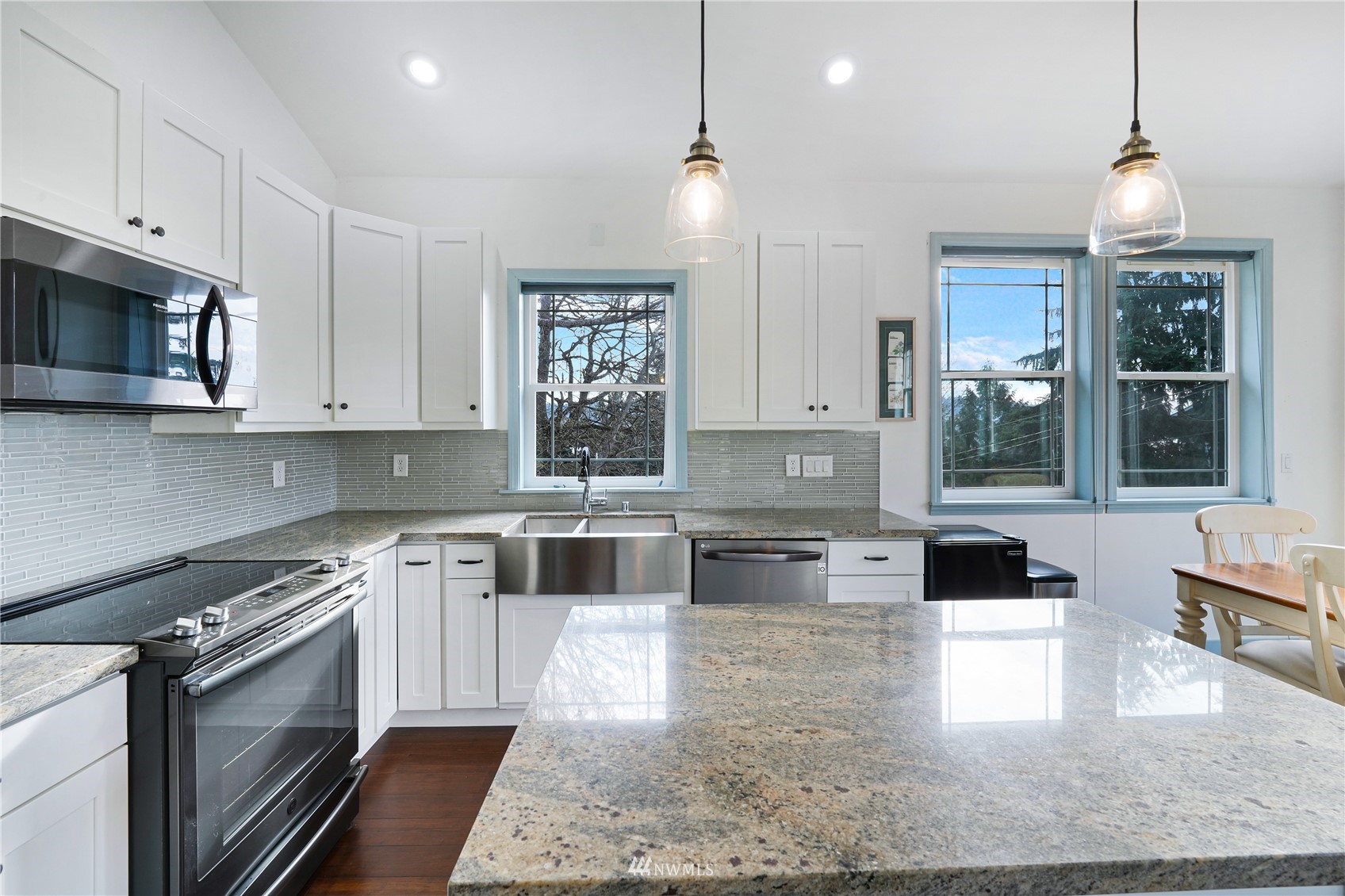 3771 Hubble Court Clinton, WA 98236 - Photo 12 of 30 Gallery Image 12