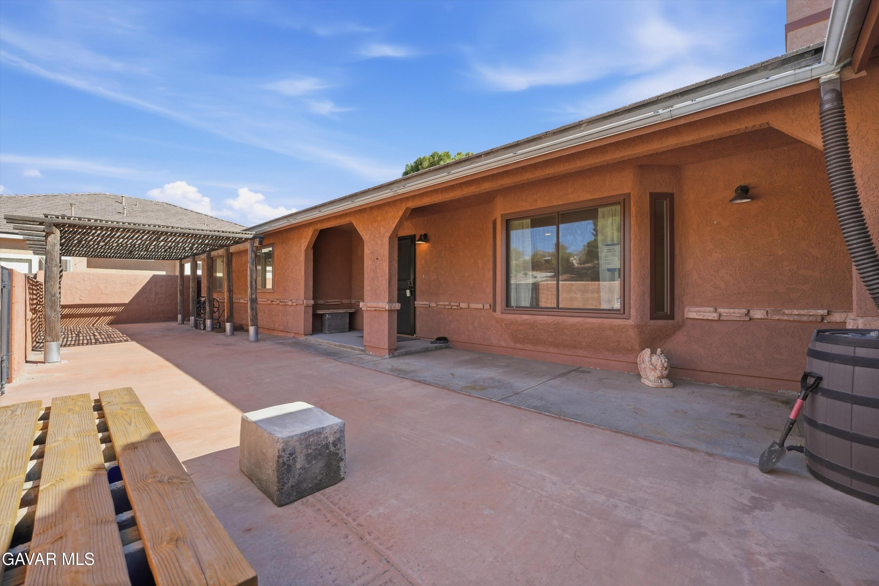 4698 Quartz Hill Road Lancaster, CA 93536 - Photo 5 of 42 04-JYP09522
